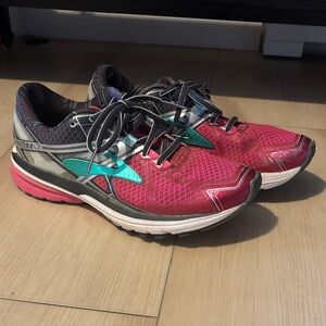 Brooks Women's Athletic Shoes - Pink and Teal